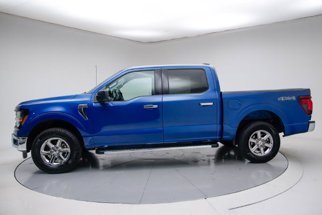 Used 2025 Ford F150 XLT w/ Equipment Group 301A Standard AWD/4WD image 2