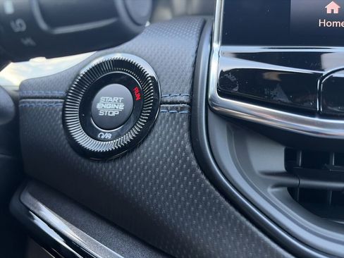 New 2026 Jeep Compass Latitude image 24