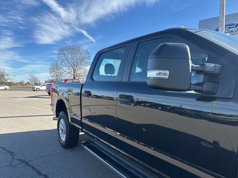 Used 2022 Ford F250 XL w/ STX Appearance Package image 8