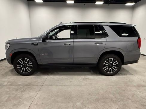 Used 2022 GMC Yukon AT4 AWD/4WD image 8