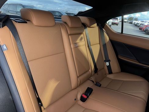 Used 2024 Lexus IS 300 w/ Comfort Package image 27