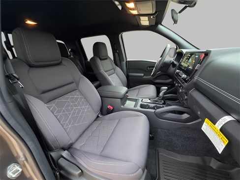 New 2026 Nissan Frontier SV image 11