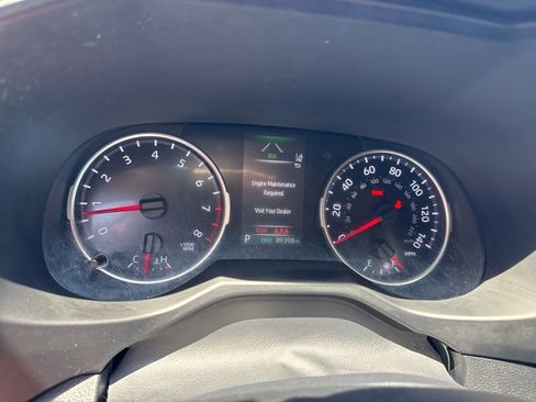 Used 2020 Toyota RAV4 LE w/ All Weather Liner Package AWD/4WD image 27