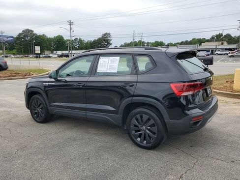 Certified 2024 Volkswagen Taos S FWD image 6
