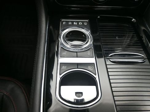 Used 2014 Jaguar XJ R LWB RWD image 14