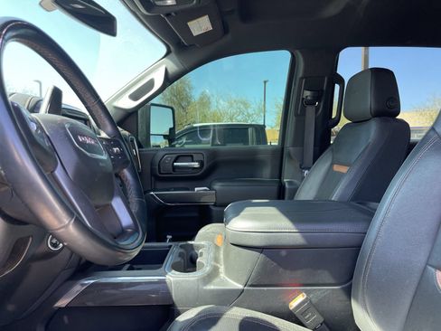 Used 2023 GMC Sierra 2500 AT4 w/ Gooseneck/5TH Wheel Package AWD/4WD image 10