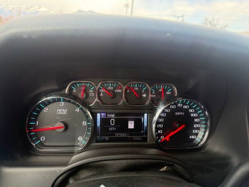 Used 2018 GMC Yukon XL SLT w/ Open Road Package image 5