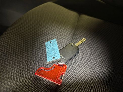 Certified 2024 Kia Soul LX w/ Option Group 015 image 32