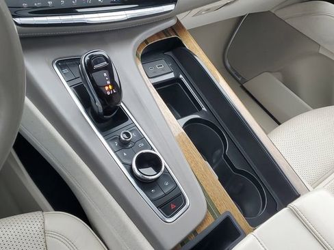 Used 2022 Cadillac Escalade ESV Sport Platinum w/ Heavy-Duty Trailer Package image 24