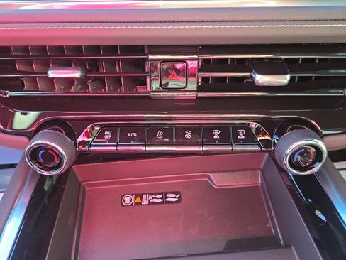 New 2025 Chevrolet Tahoe Premier image 22