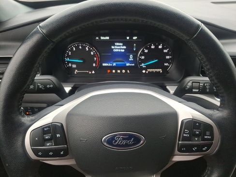 Certified 2021 Ford Explorer XLT w/ Equipment Group 202A image 19