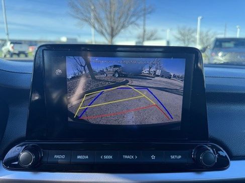 Used 2023 Kia Forte LXS image 18