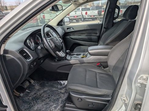 Used 2011 Dodge Durango Crew image 2