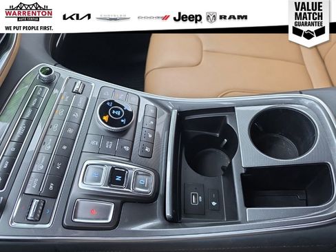 Used 2023 Hyundai Santa Fe Calligraphy AWD/4WD image 14