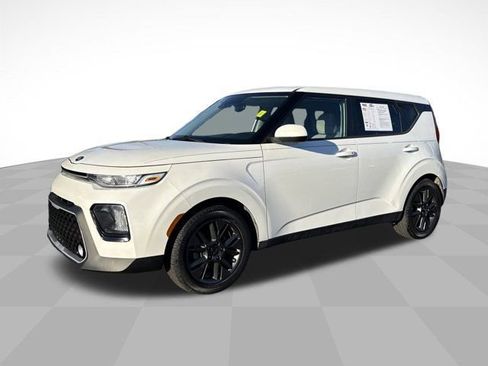 Used 2021 Kia Soul EX image 1