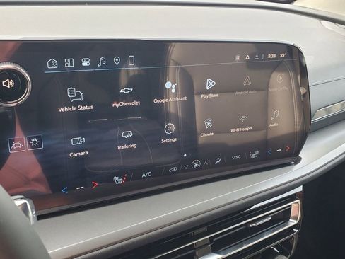 New 2026 Chevrolet Traverse LT image 18