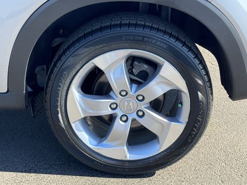 Used 2019 Honda HR-V LX image 37