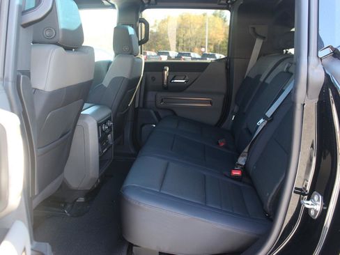 New 2025 GMC Hummer EV 3X image 10
