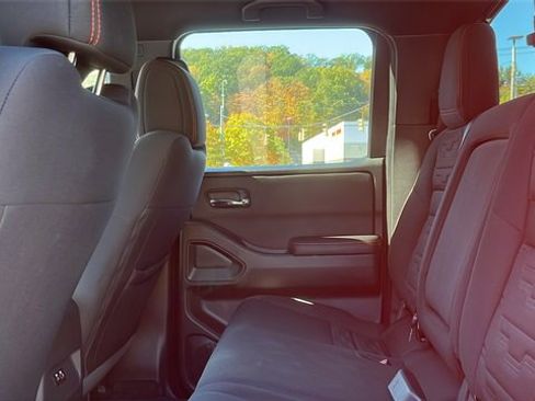 Used 2025 Nissan Frontier PRO-4X w/ Tow Package image 20