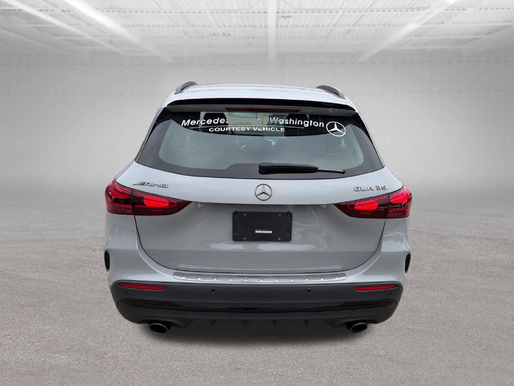 Used 2026 Mercedes-Benz GLA 35 AMG 4MATIC image 4