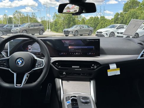 Used 2025 BMW i4 xDrive40i w/ M Sport Package AWD/4WD image 28