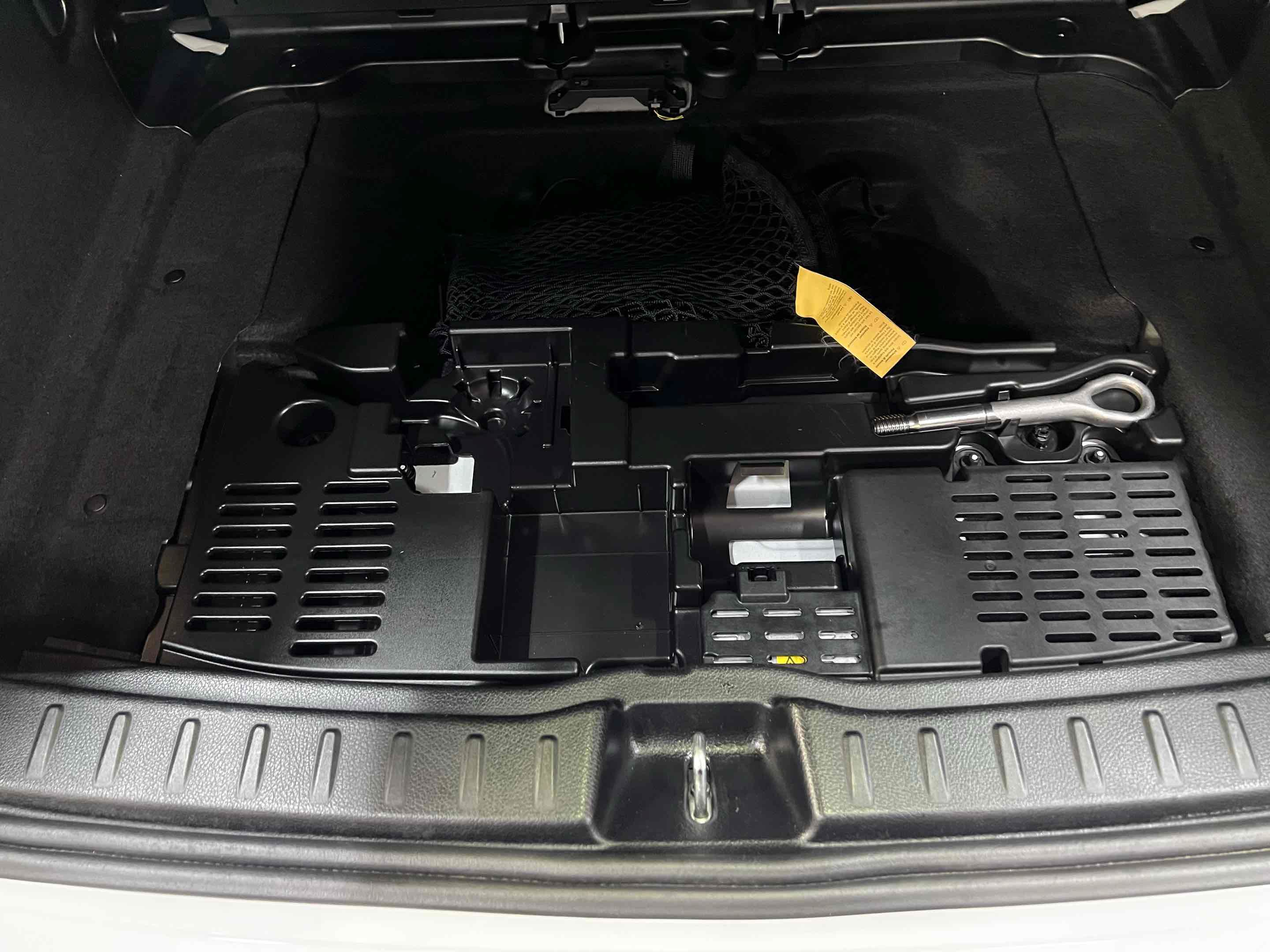 Used 2021 Mercedes-Benz GLA 250 4MATIC w/ Premium Package image 75