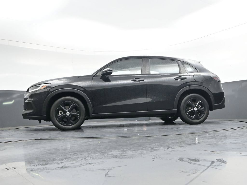Used 2024 Honda HR-V LX image 39