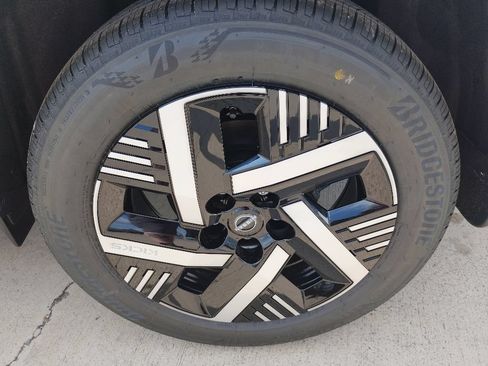 New 2026 Nissan Kicks SV w/ SV Premium Package FWD image 27