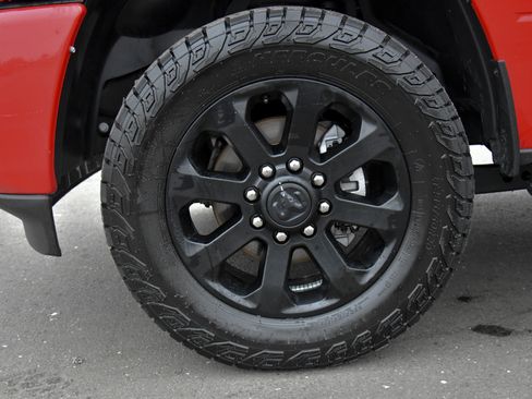 Used 2024 RAM 2500 Big Horn w/ Night Edition image 12