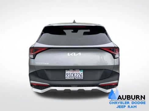 Used 2023 Kia Sportage LX FWD image 6
