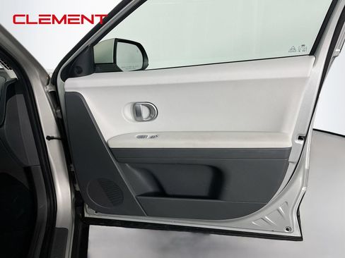 Used 2024 Hyundai Ioniq 5 SEL AWD/4WD image 36