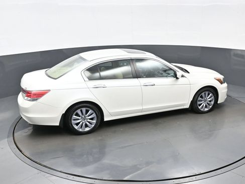 Used 2011 Honda Accord EX-L image 37