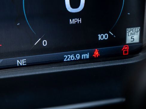 Used 2025 Ford F350 Platinum image 23