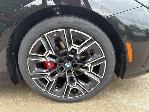 New 2026 BMW 530i xDrive w/ Executive Package image 27