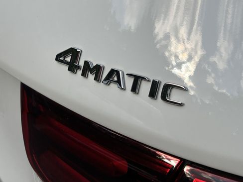 New 2026 Mercedes-Benz GLB 250 4MATIC image 35