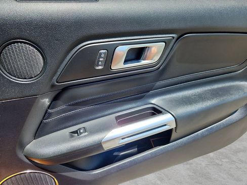 Used 2019 Ford Mustang GT Premium w/ GT Performance Package RWD image 21