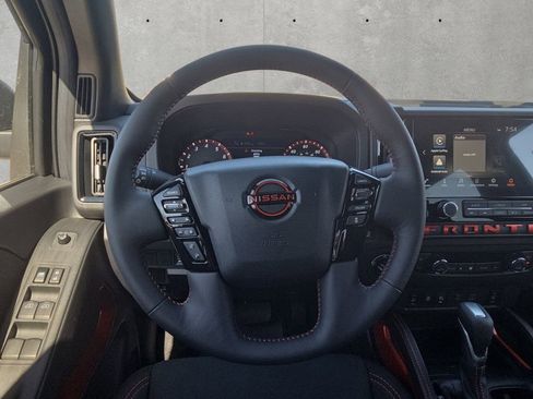 New 2026 Nissan Frontier PRO-4X w/ Pro-4x Convenience Package image 21