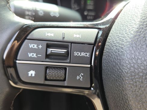 Certified 2024 Honda Civic EX image 28