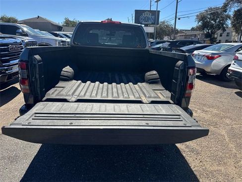 Used 2022 Nissan Frontier S w/ Technology Package image 10