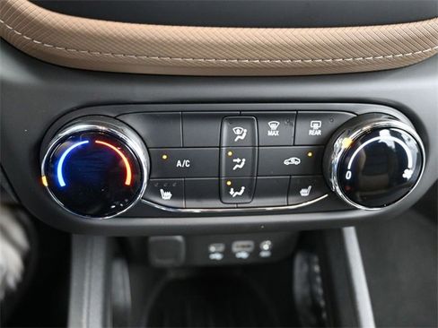 Used 2022 Chevrolet TrailBlazer ACTIV image 37