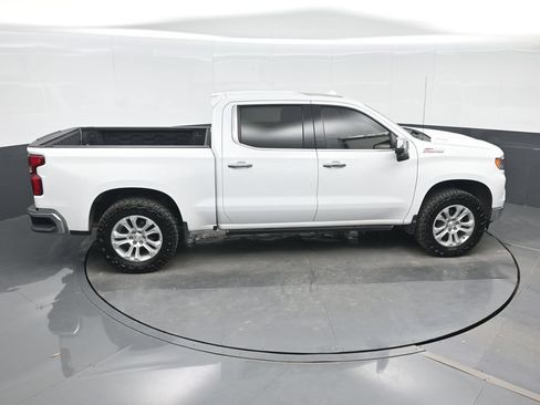 Used 2022 Chevrolet Silverado 1500 LTZ w/ LTZ Premium Package AWD/4WD image 22