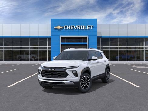 New 2025 Chevrolet TrailBlazer LT w/ Convenience Package image 8