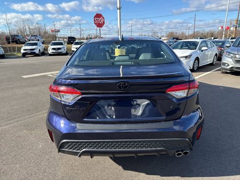 Used 2022 Toyota Corolla SE image 6