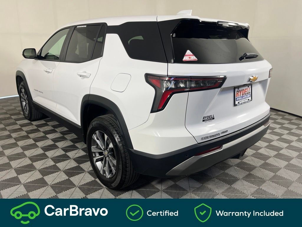 Used 2026 Chevrolet Equinox LT AWD/4WD image 9