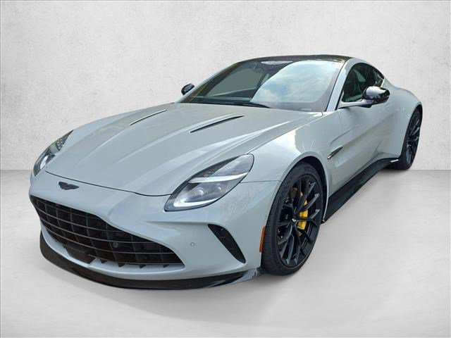 Used 2025 Aston Martin V8 Vantage Coupe RWD image 1