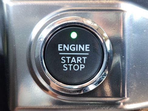 Used 2021 Ford F150 King Ranch w/ Equipment Group 601A High AWD/4WD image 21