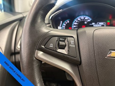 Used 2022 Chevrolet Trax LT w/ LT Convenience Package AWD/4WD image 13