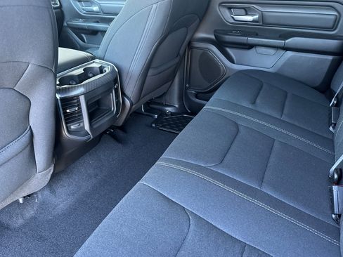 New 2026 RAM 1500 Express AWD/4WD image 11