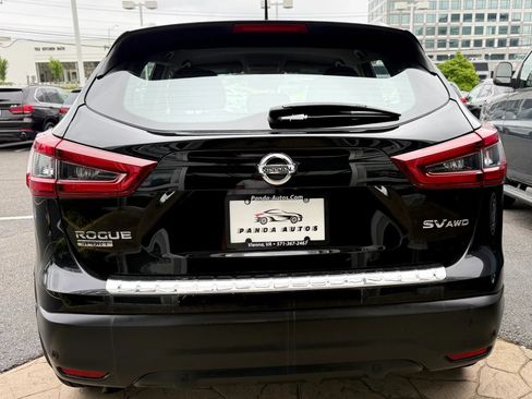 Used 2021 Nissan Rogue Sport SV AWD/4WD image 6