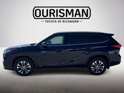 Used 2020 Toyota Highlander XLE image 4